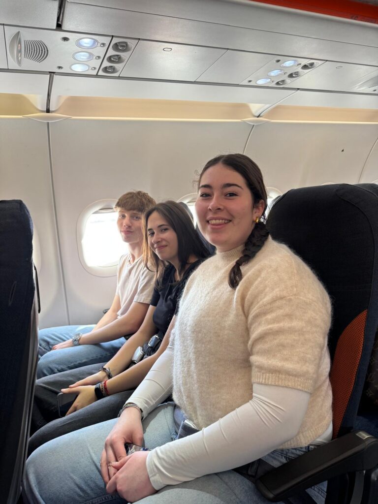 Baptêmes de l'air et découvertes italiennes : le grand départ du Club Europe pour Salò 2 Dans lavion 2