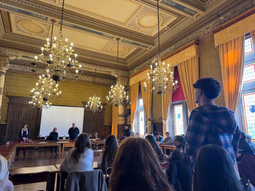 🇪🇺🇫🇷🇮🇹🇵🇹 Erasmus+ LGT : semaine multinationale 27 Meeting with Cyril Chappet